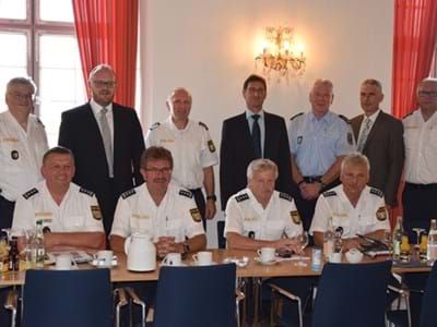 Sicherheitsgespräch 2018 Sicherheitsgespräch 2018 in der Schlosskapelle des Landratsamtes Neustadt a. d. Waldnaab