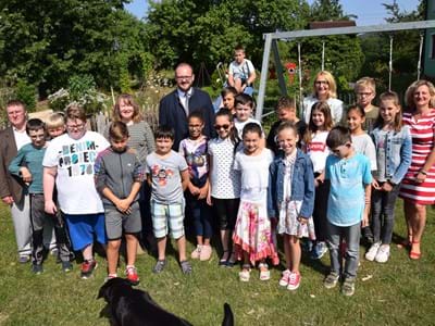 Kinder schreiben Geschichten - die Klasse 4 b der Grundschule Neustadt an der Waldnaab